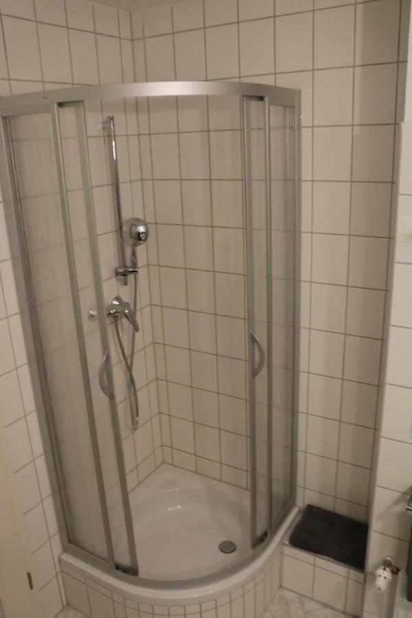 Apartment Auenviertel แอร์ฟวร์ท ภายนอก รูปภาพ